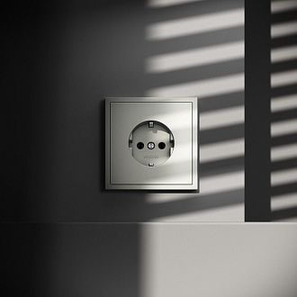 Розетка встраиваемая Voltum S70 с заземлением 16А, сталь пластик Soft touch VLS040105