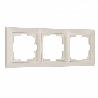 W0032003 Рамка на 3 поста Snabb basic, слоновая кость Werkel, 4690389161391