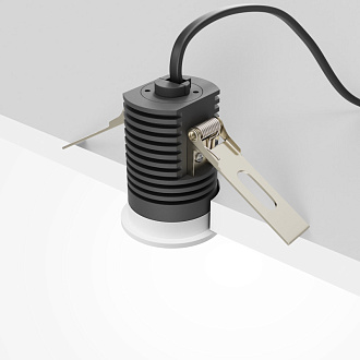Встраиваемый светильник 3,9*3,9*5,1 см, LED, 7W, 4000К, Maytoni Technical MINI DL059-7W4K-W белый, вр 3,5 см